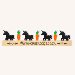 Wooden horse and carrot show jump filler with four black horses, three orange carrots and custom pine base